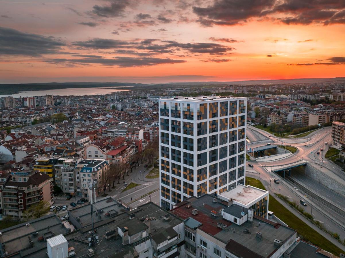 Hotel Campus 90 - Free Parking Varna Esterno foto